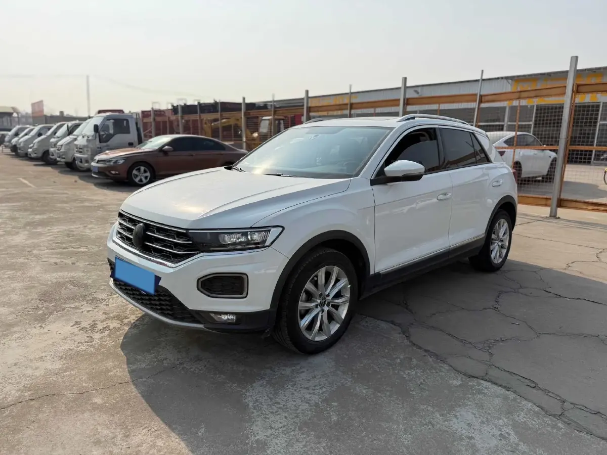 2021 Volkswagen T-Roc 1.4T 150HP L4 7DCT