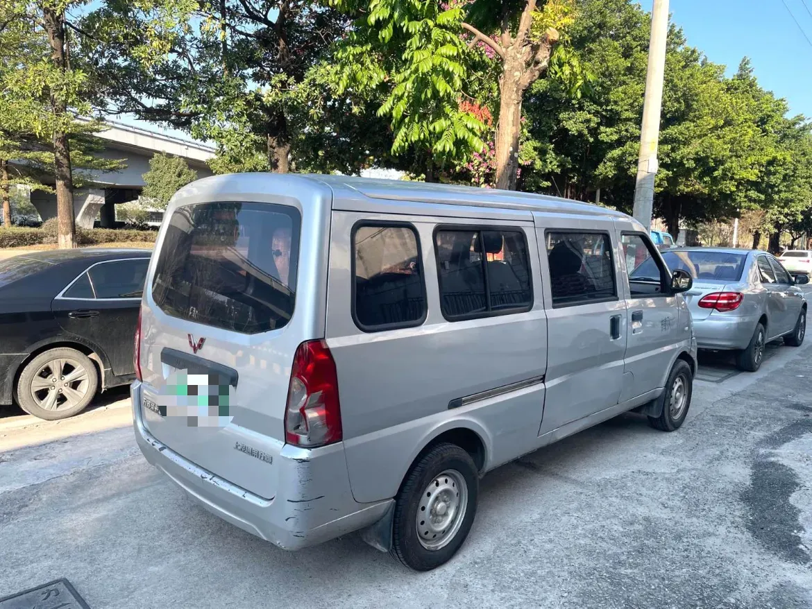 2022 WuLing RongGuang Mini Truck EV BEV 41.5KWH,autocango,china used car exporter,china ev exporter,chinese used car exporter,chinese used ev exporter