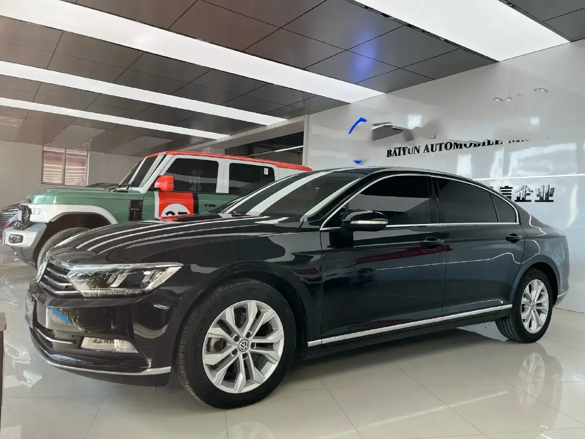 2017 Volkswagen Magotan 1.8T 180HP L4 7DCT