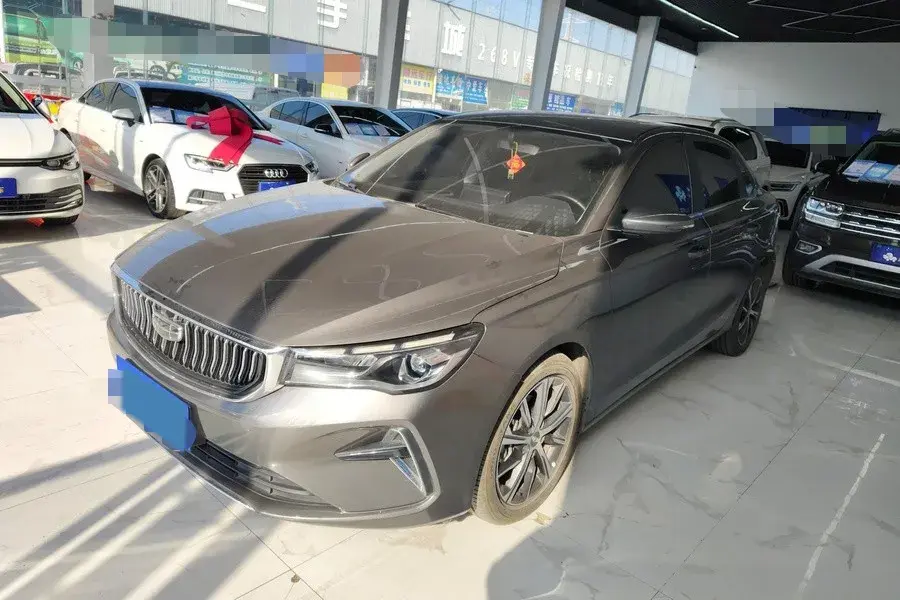 2022 Geely Emgrand 1.5L 114HP L4 CVT