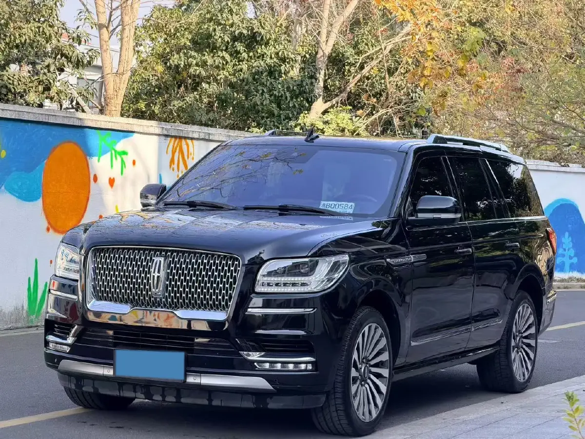 2020 Lincoln Navigator 3.5T 388HP V6 10AT
