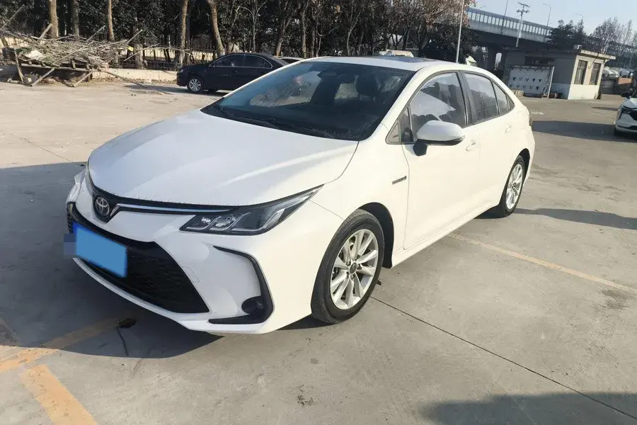 2023 Toyota Corolla 1.8L 98HP L4 E-CVT Hybrid