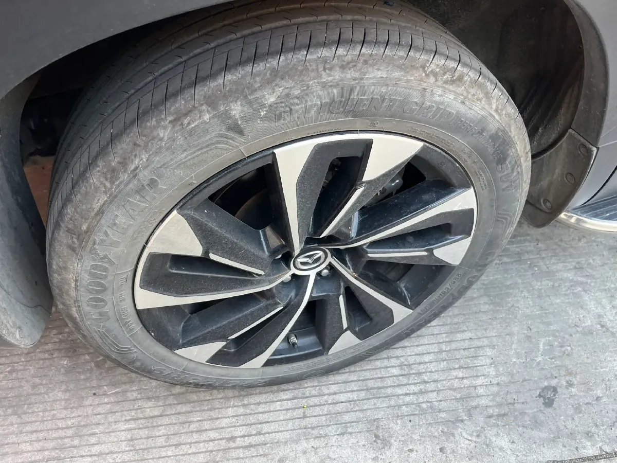 2023 JMC E LuShun BEV 53.58KWH,autocango,china used car exporter,china ev exporter,chinese used car exporter,chinese used ev exporter