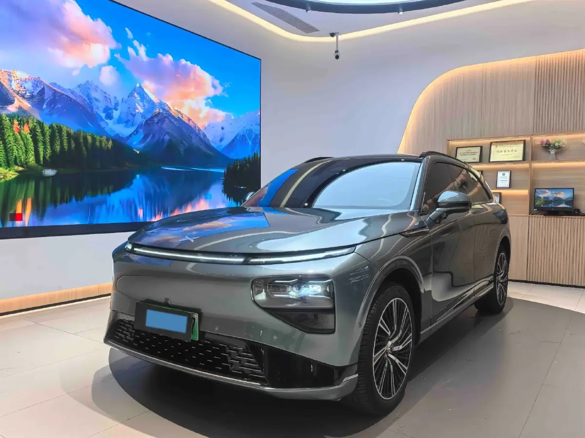 2024 Xpeng G9 BEV 98KWH