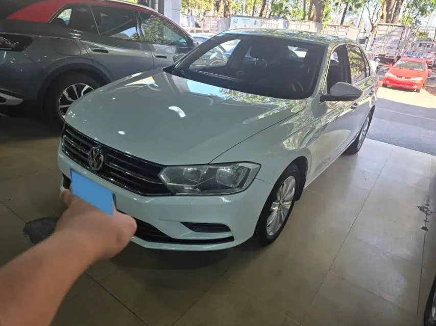 2019 Volkswagen Bora 1.5L 112HP L4 6AT