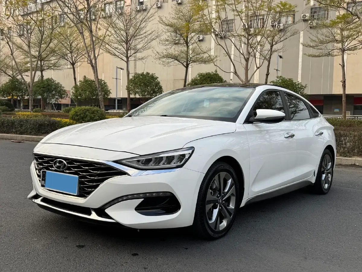 2019 Hyundai La Festa 1.6T 204HP L4 7DCT
