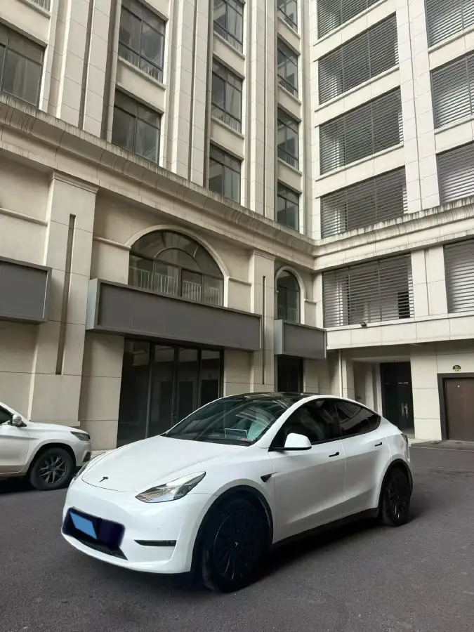 2023 Tesla Model Y BEV 78.4KWH