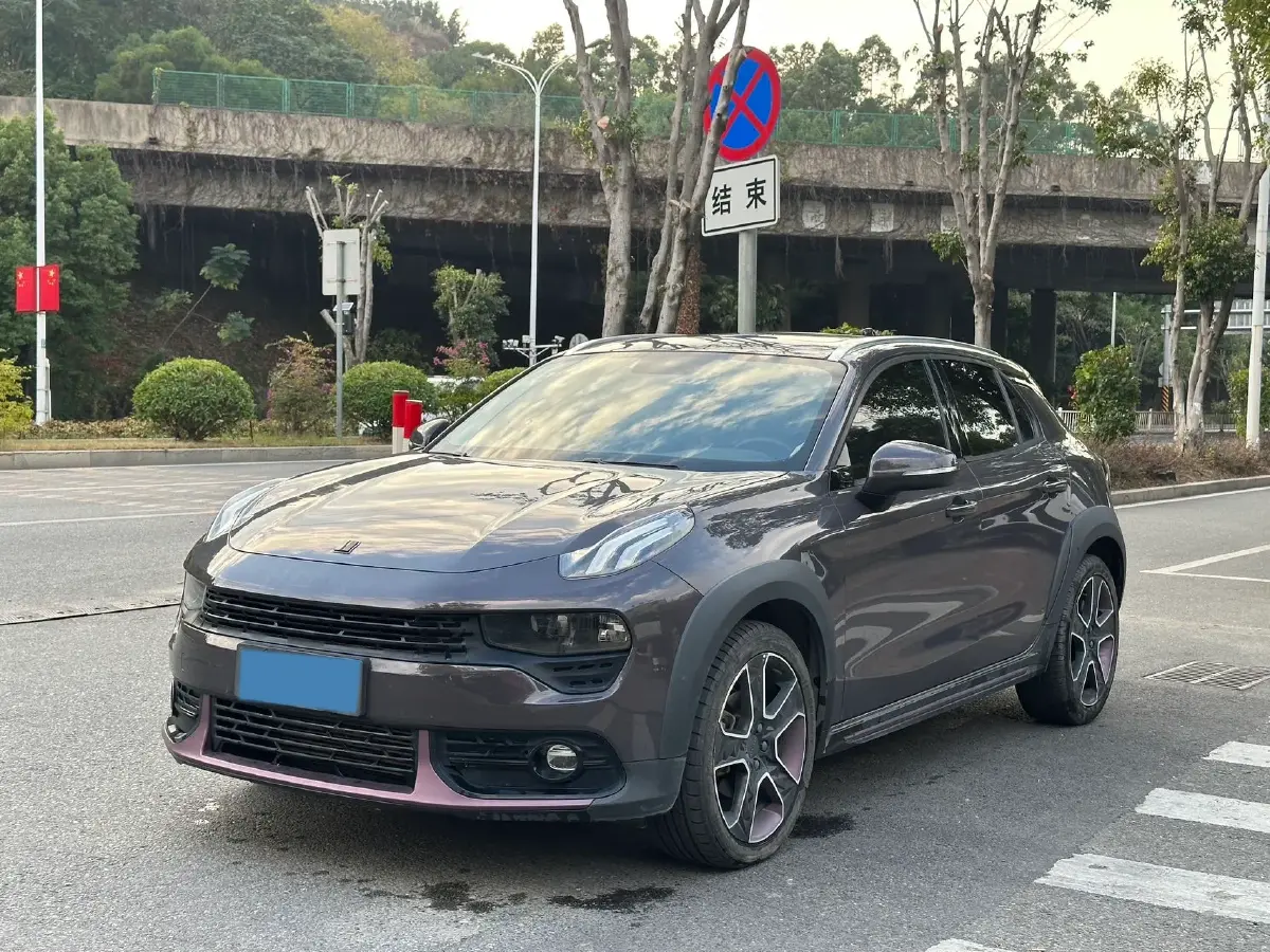 2019 LYNK&CO 02 2.0T 190HP L4 6AT