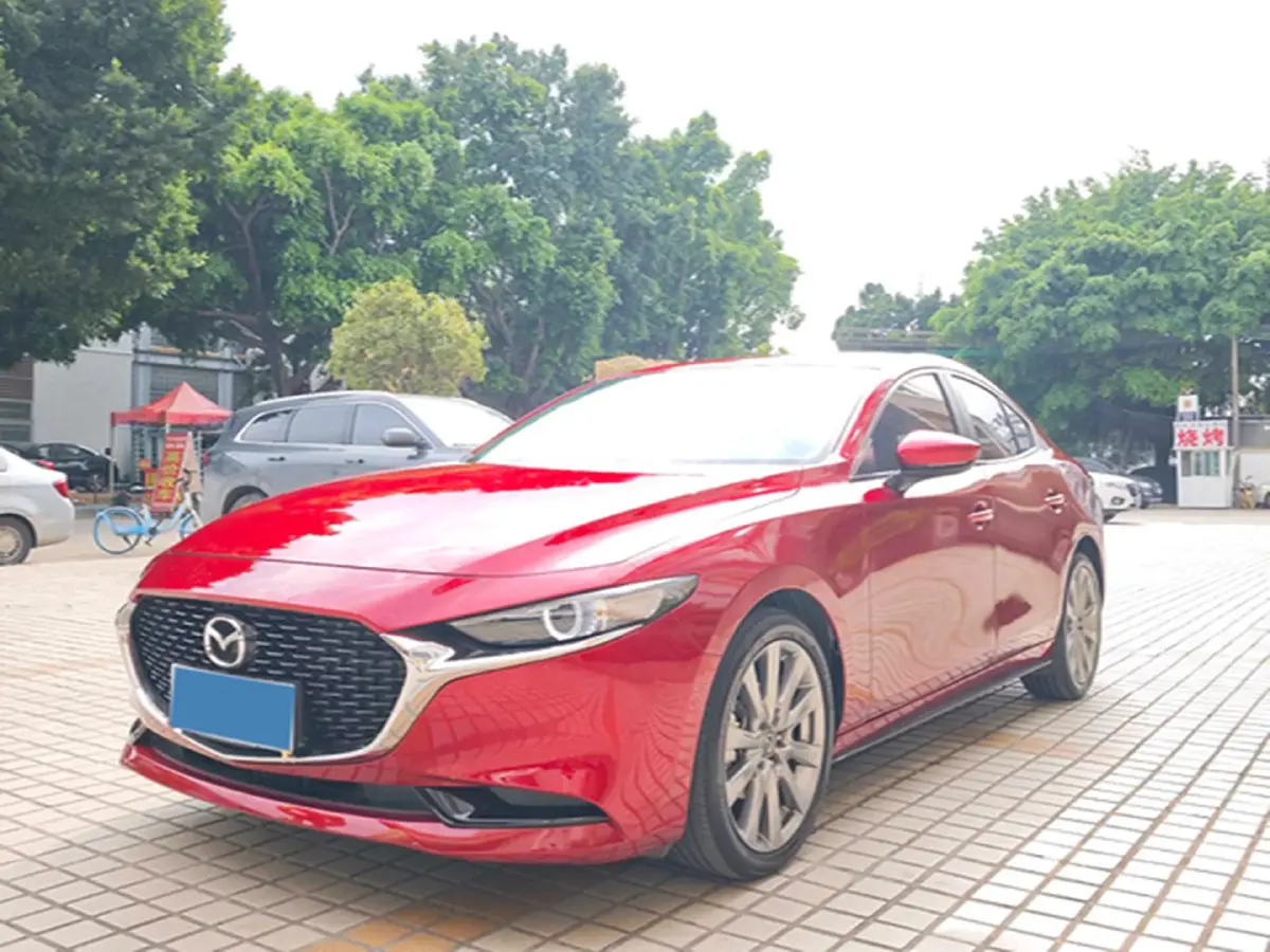 2022 Mazda 3 Axela 2.0L 158HP L4 6AT