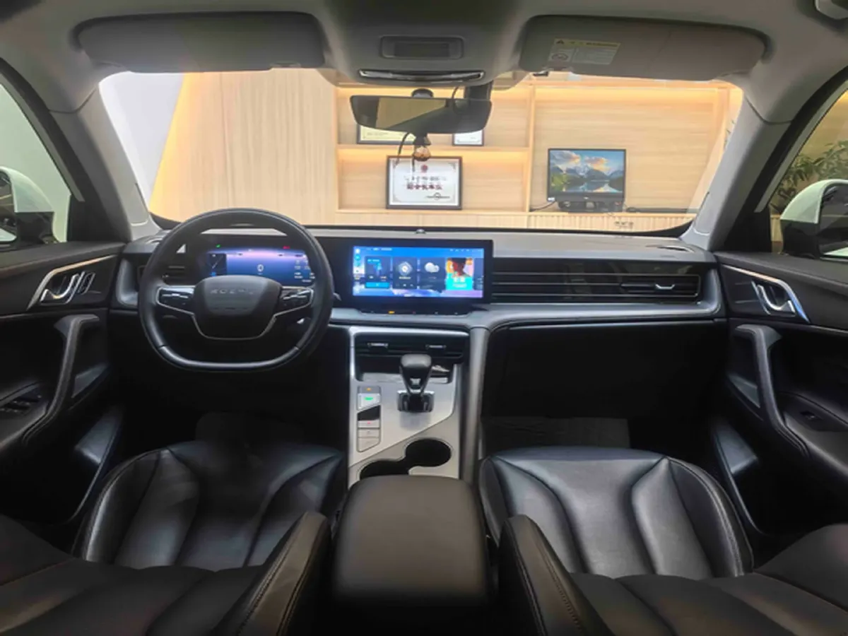 2024 Roewe D5X DMH 1.5T 150HP L4 2DHT PHEV 21.4KWH,autocango,china used car exporter,china ev exporter,chinese used car exporter,chinese used ev exporter