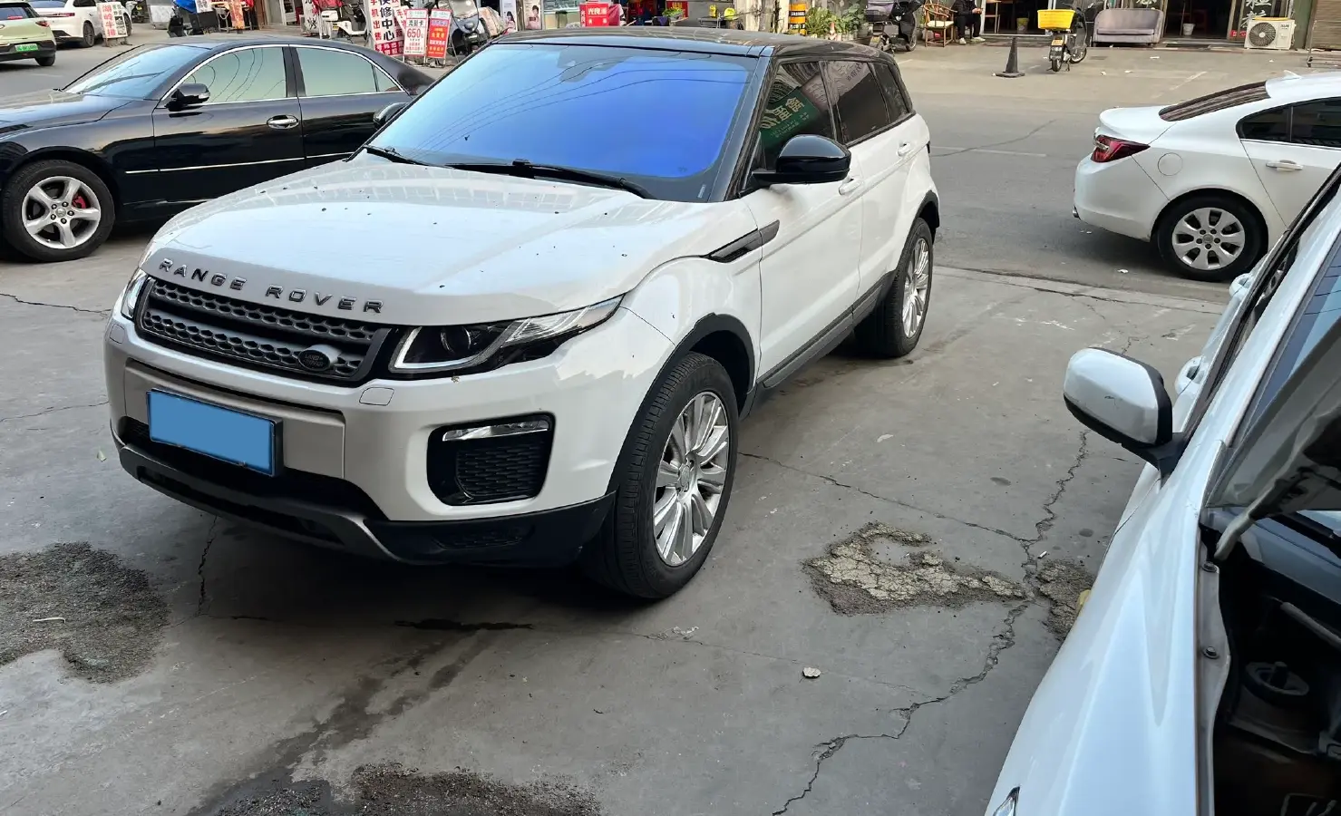 2018 Land Rover Range Rover Evoque 2.0T 200HP L4 9AT