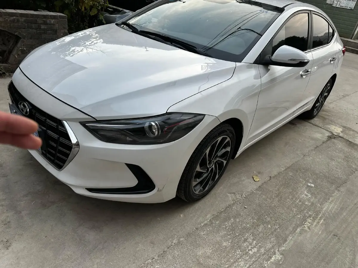 2020 Hyundai Elantra 1.4T 130HP L4 7DCT