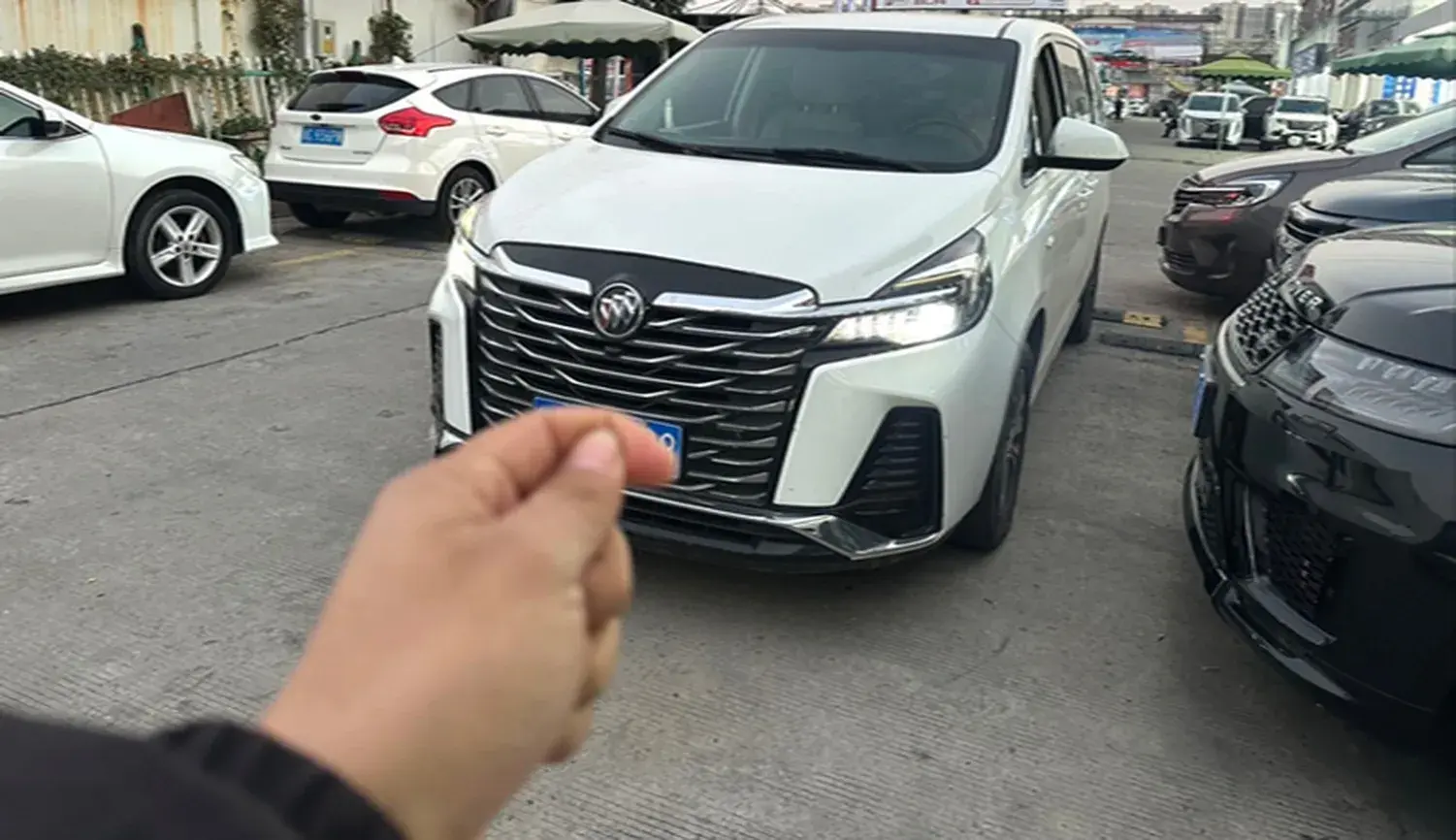 2022 Buick GL8 2.0T 237HP L4 9AT