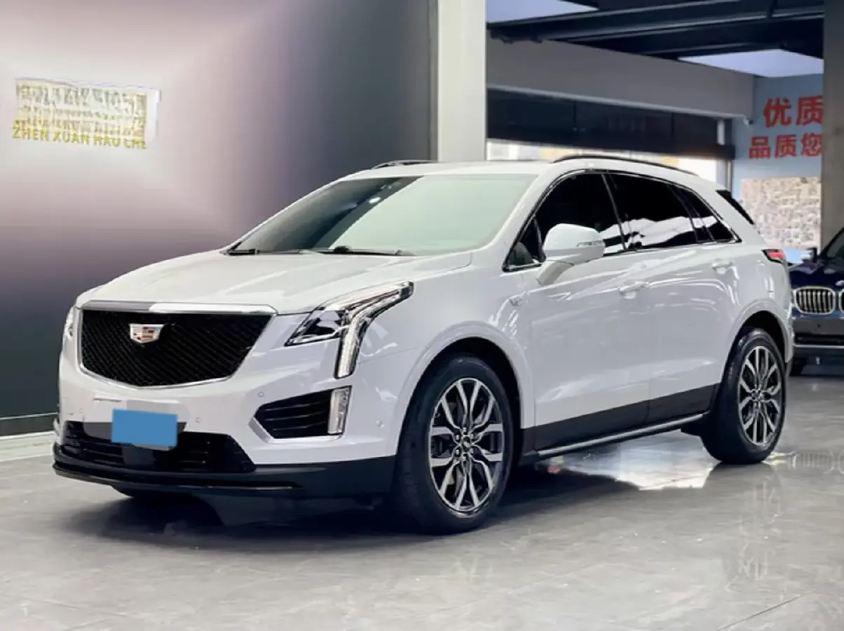 2022 Cadillac XT5 2.0T 237HP L4 9AT