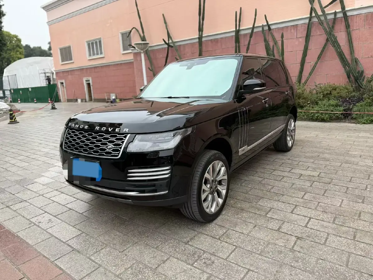 2021 Land Rover Range Rover 3.0T 400HP L6 8AT