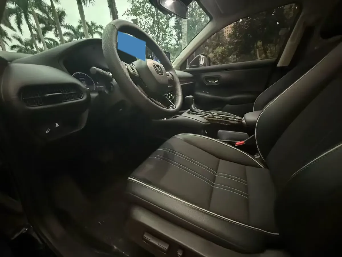 2023 Honda HR-V 1.5T 182HP L4 CVT,autocango,china used car exporter,china ev exporter,chinese used car exporter,chinese used ev exporter