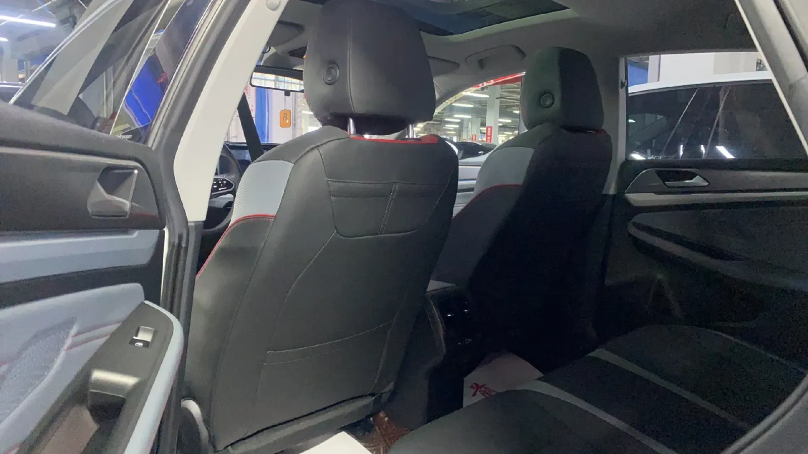 2023 Volkswagen Lamando 1.4T 150HP L4 7DCT,autocango,china used car exporter,china ev exporter,chinese used car exporter,chinese used ev exporter