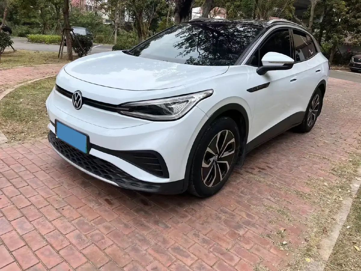 2023 Volkswagen ID.4 X BEV 52.8KWH