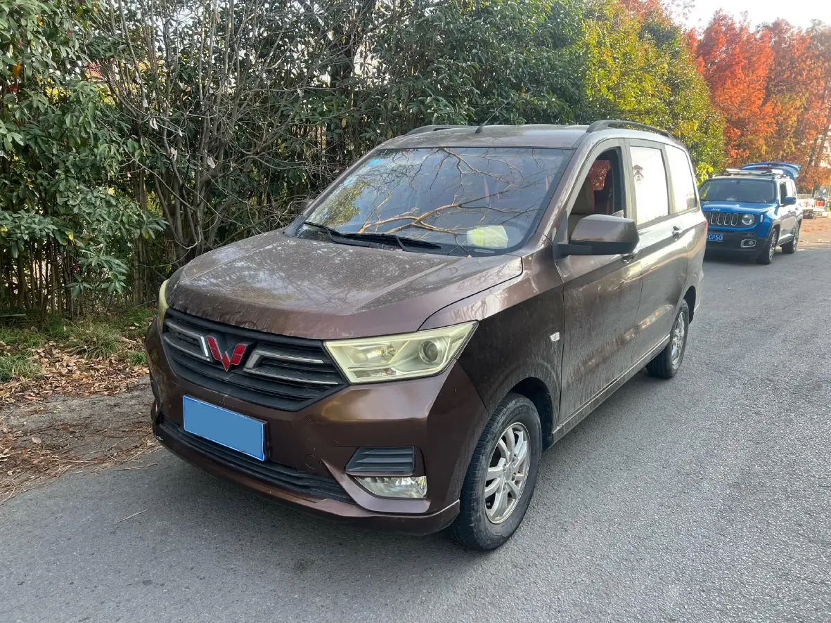 2018 WuLing HongGuang 1.5L 105HP L4 5MT