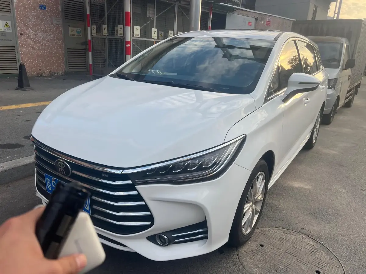 2019 BYD Song MAX 1.5T 160HP L4 6MT