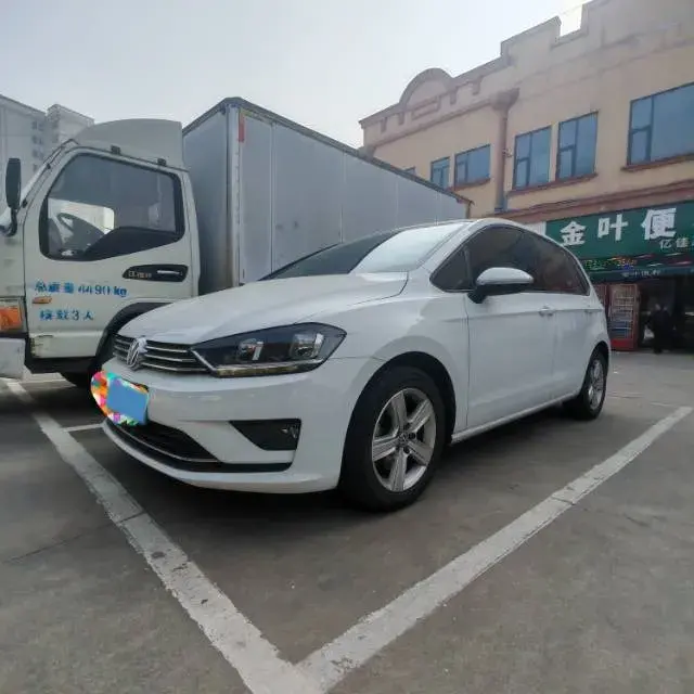 2018 Volkswagen Golf Sportsvan 1.6L 110HP L4 6AT