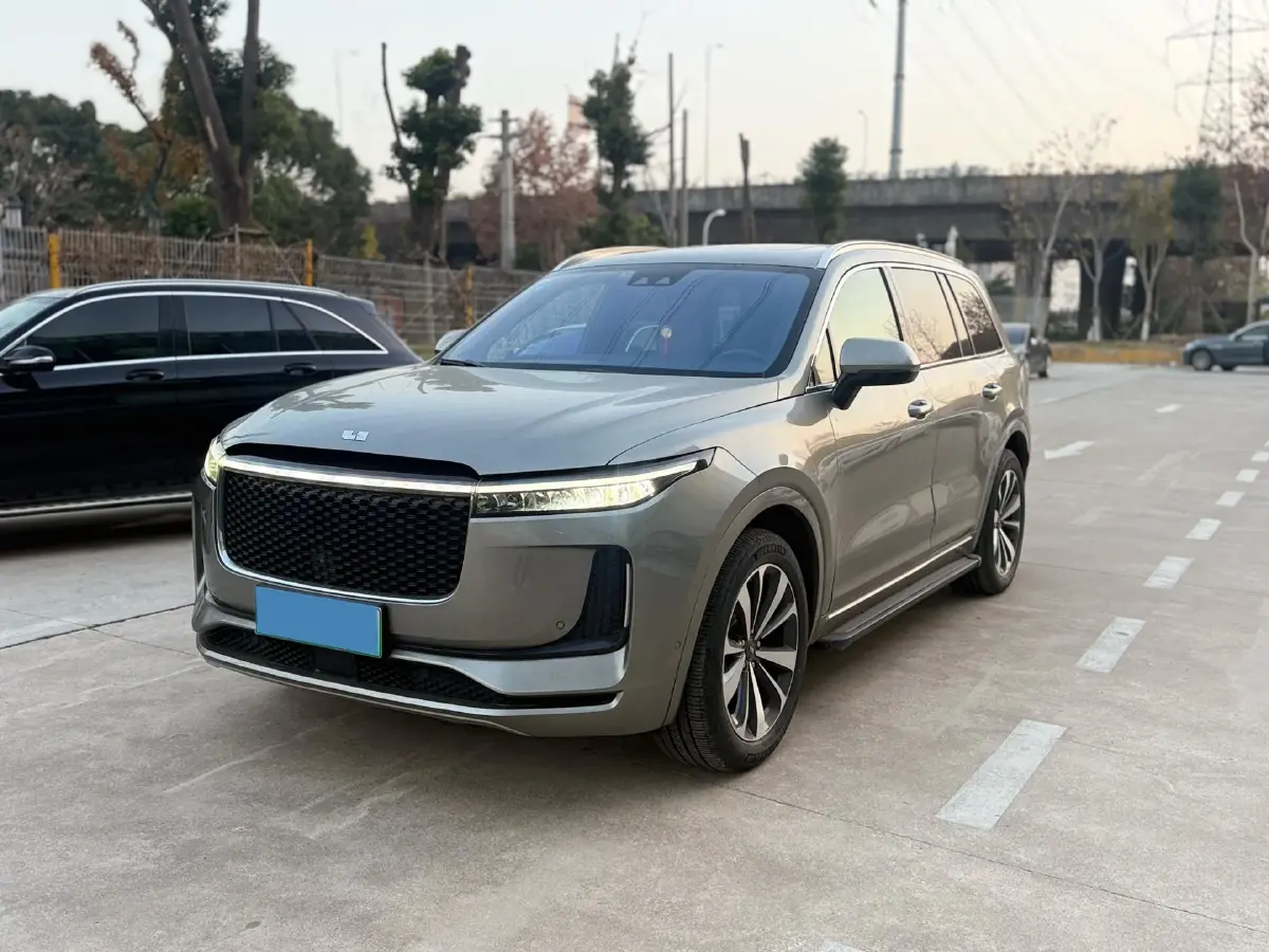 2020 Li ONE Range Extended 131HP REEV 40.5KWH