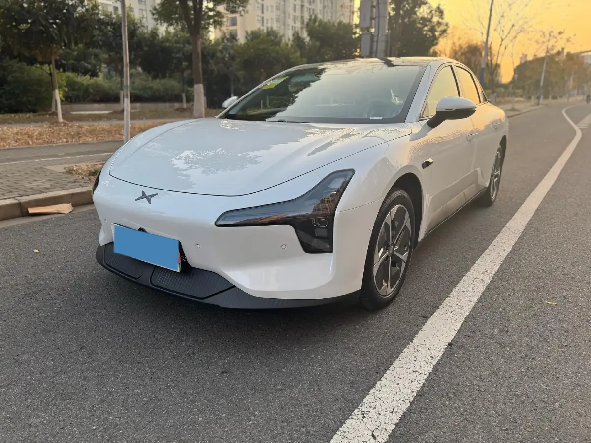 2025 Xpeng MONA M03 BEV