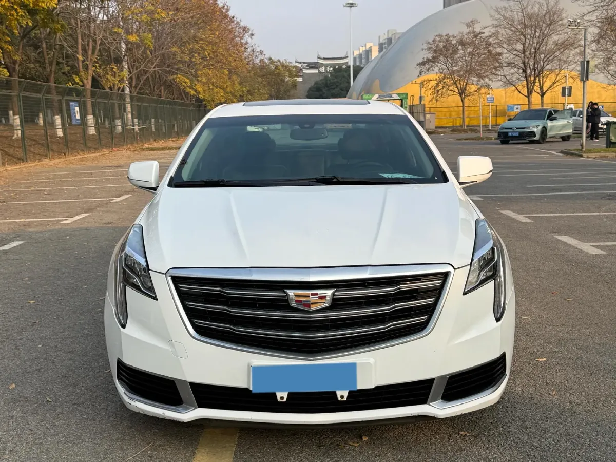 2018 Cadillac XTS 2.0T 269HP L4 6AT,autocango,china used car exporter,china ev exporter,chinese used car exporter,chinese used ev exporter