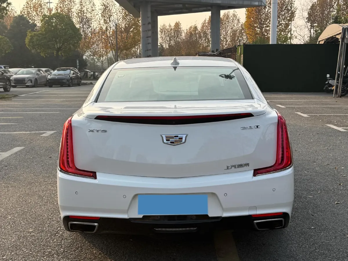 2018 Cadillac XTS 2.0T 269HP L4 6AT,autocango,china used car exporter,china ev exporter,chinese used car exporter,chinese used ev exporter