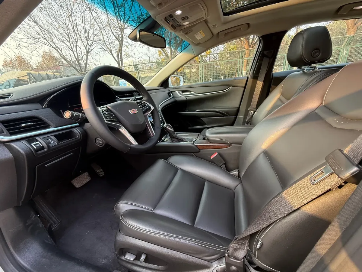 2018 Cadillac XTS 2.0T 269HP L4 6AT,autocango,china used car exporter,china ev exporter,chinese used car exporter,chinese used ev exporter