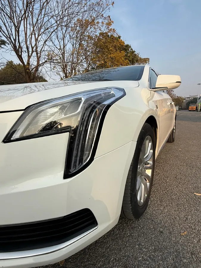 2018 Cadillac XTS 2.0T 269HP L4 6AT,autocango,china used car exporter,china ev exporter,chinese used car exporter,chinese used ev exporter