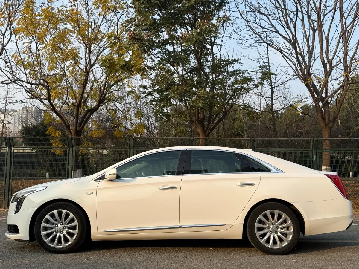 2018 Cadillac XTS 2.0T 269HP L4 6AT,autocango,china used car exporter,china ev exporter,chinese used car exporter,chinese used ev exporter