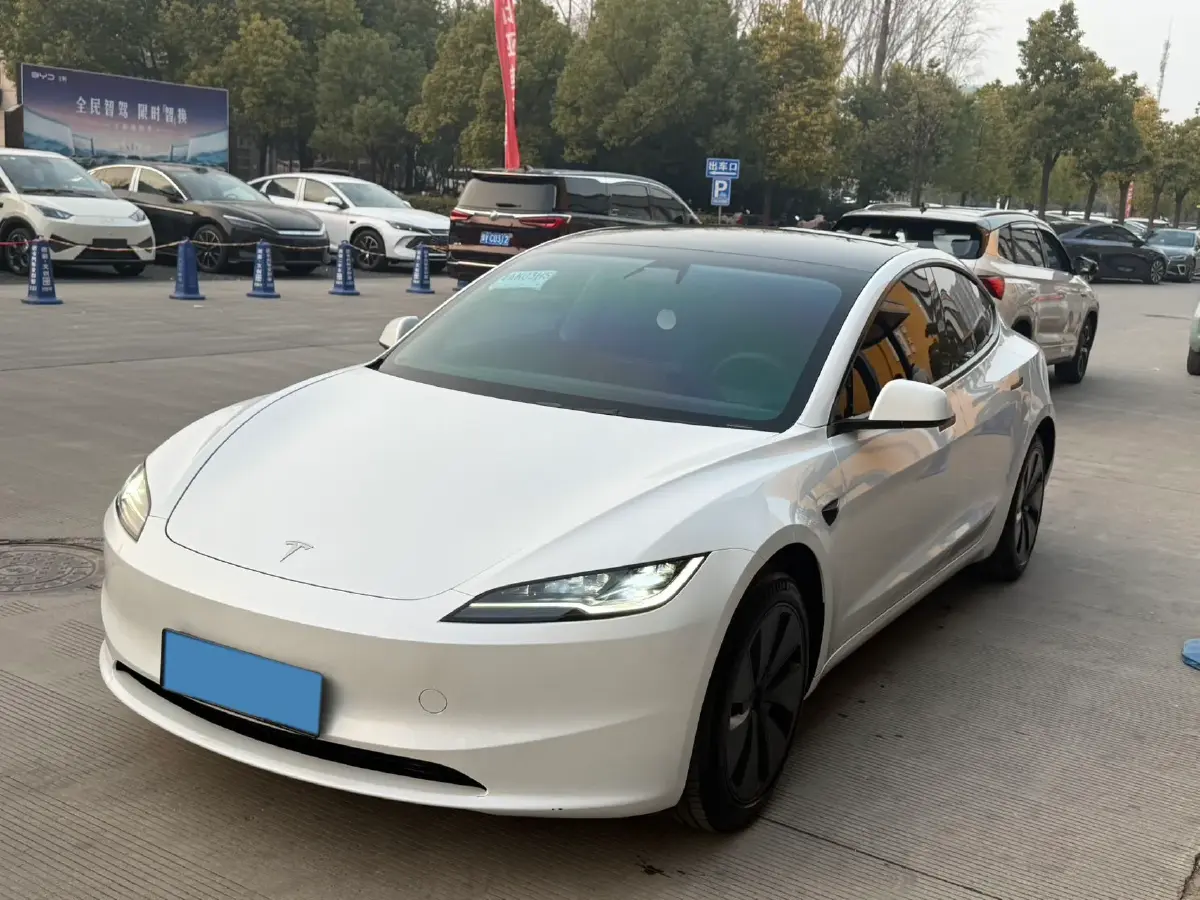 2023 HYPTEC GT BEV 80KWH