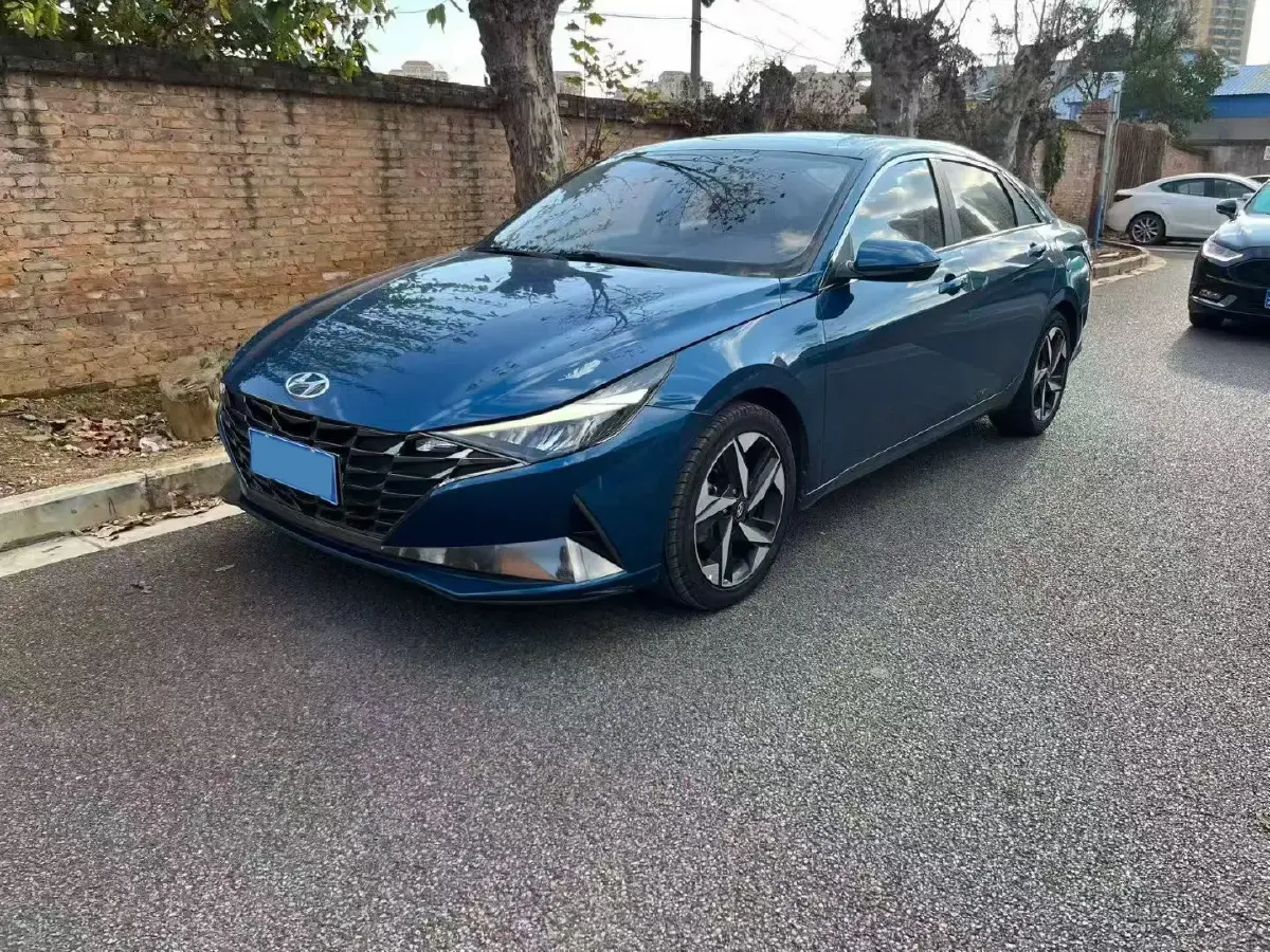 2021 Hyundai Elantra 1.5L 115HP L4 CVT