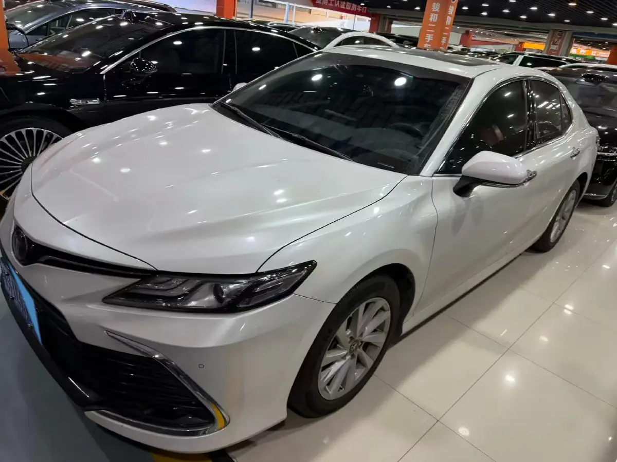 2021 Toyota Camry 2.0L 178HP L4 CVT