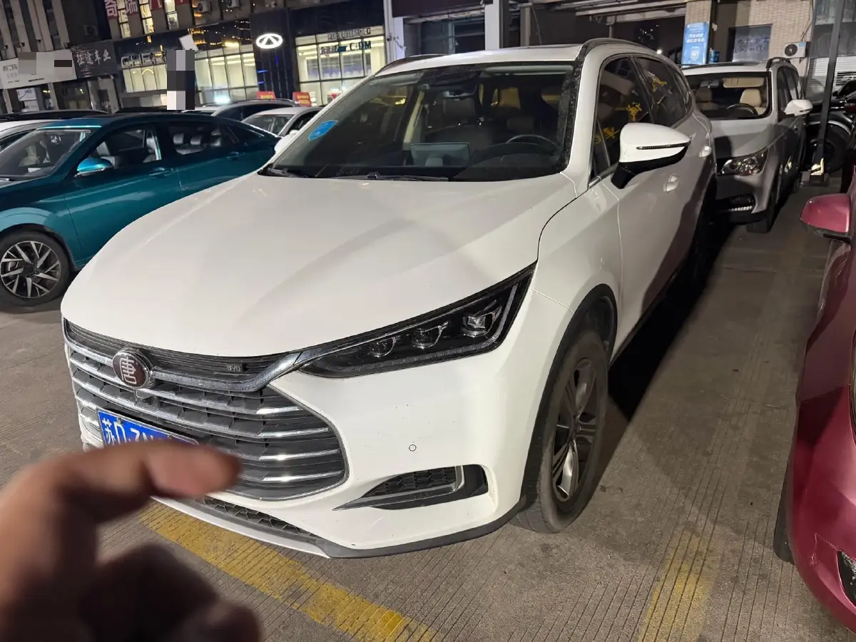 2018 BYD Tang 2.0T 205HP L4 6AT