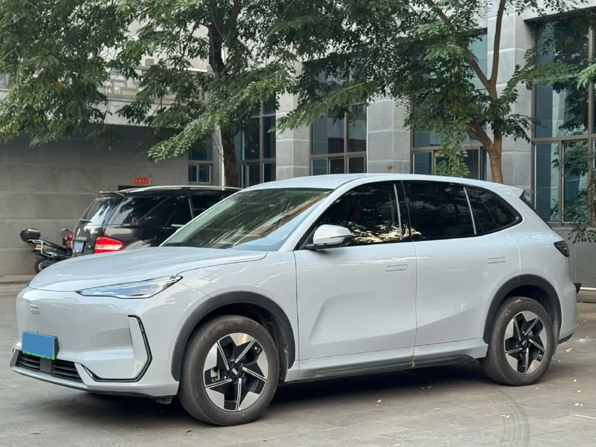 2024 LanDian E5 1.5L 110HP L4 E-CVT PHEV 17.52KWH,autocango,china used car exporter,china ev exporter,chinese used car exporter,chinese used ev exporter