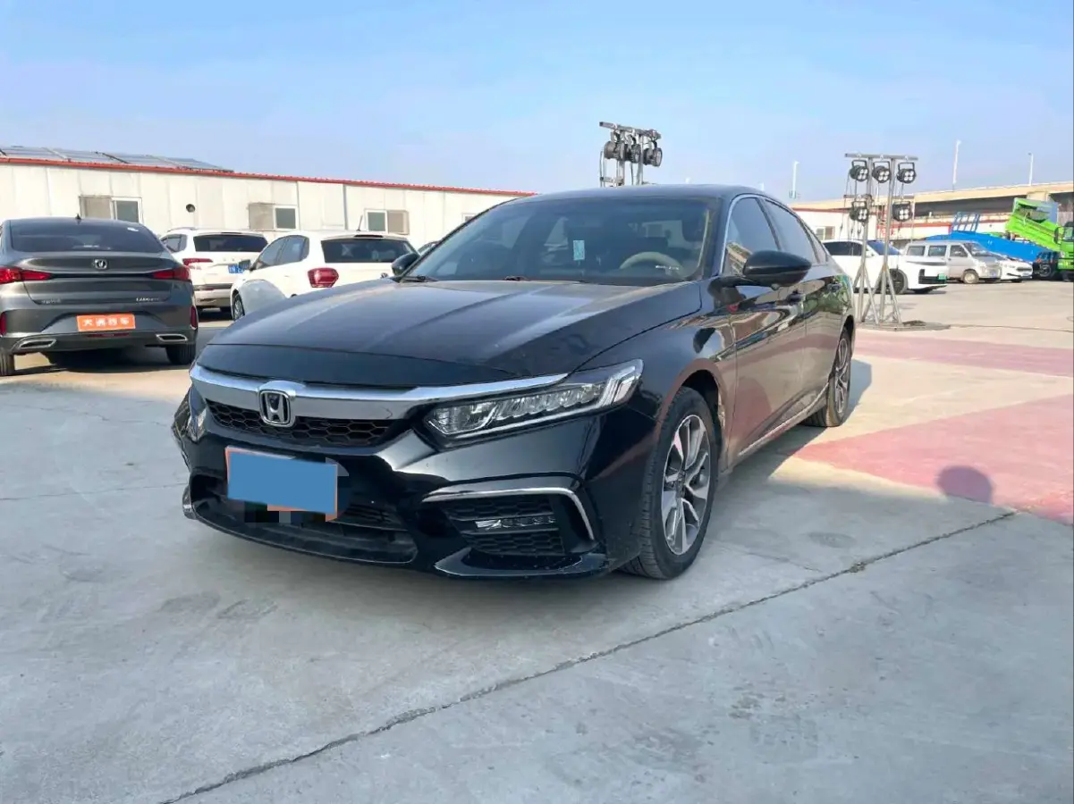 2019 Honda Inspire 1.5T 194HP L4 CVT