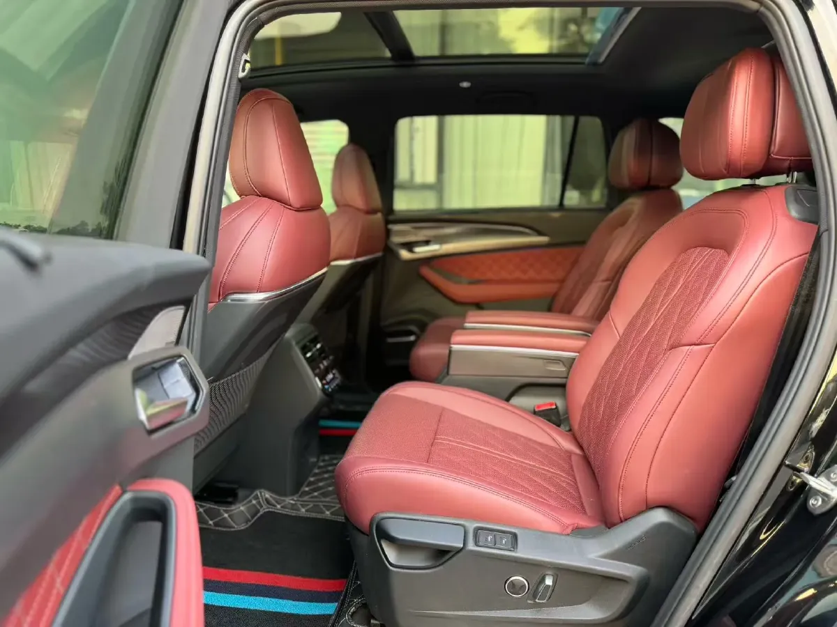 2024 Audi Q6 2.0T 265HP L4 7DCT,autocango,china used car exporter,china ev exporter,chinese used car exporter,chinese used ev exporter