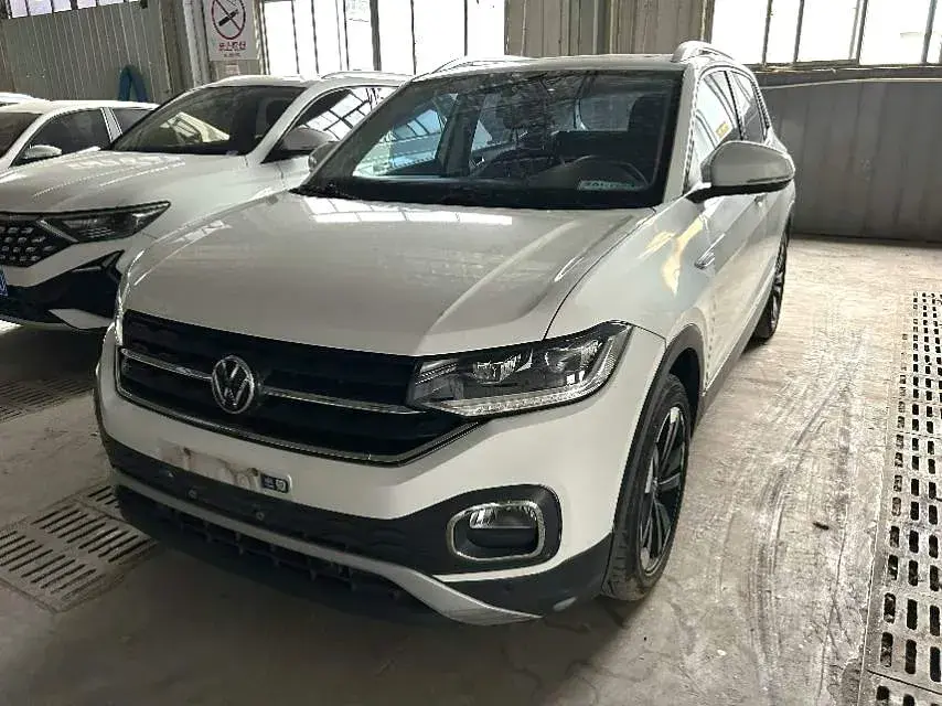2023 Volkswagen Tacqua 1.2T 116HP L4 7DCT