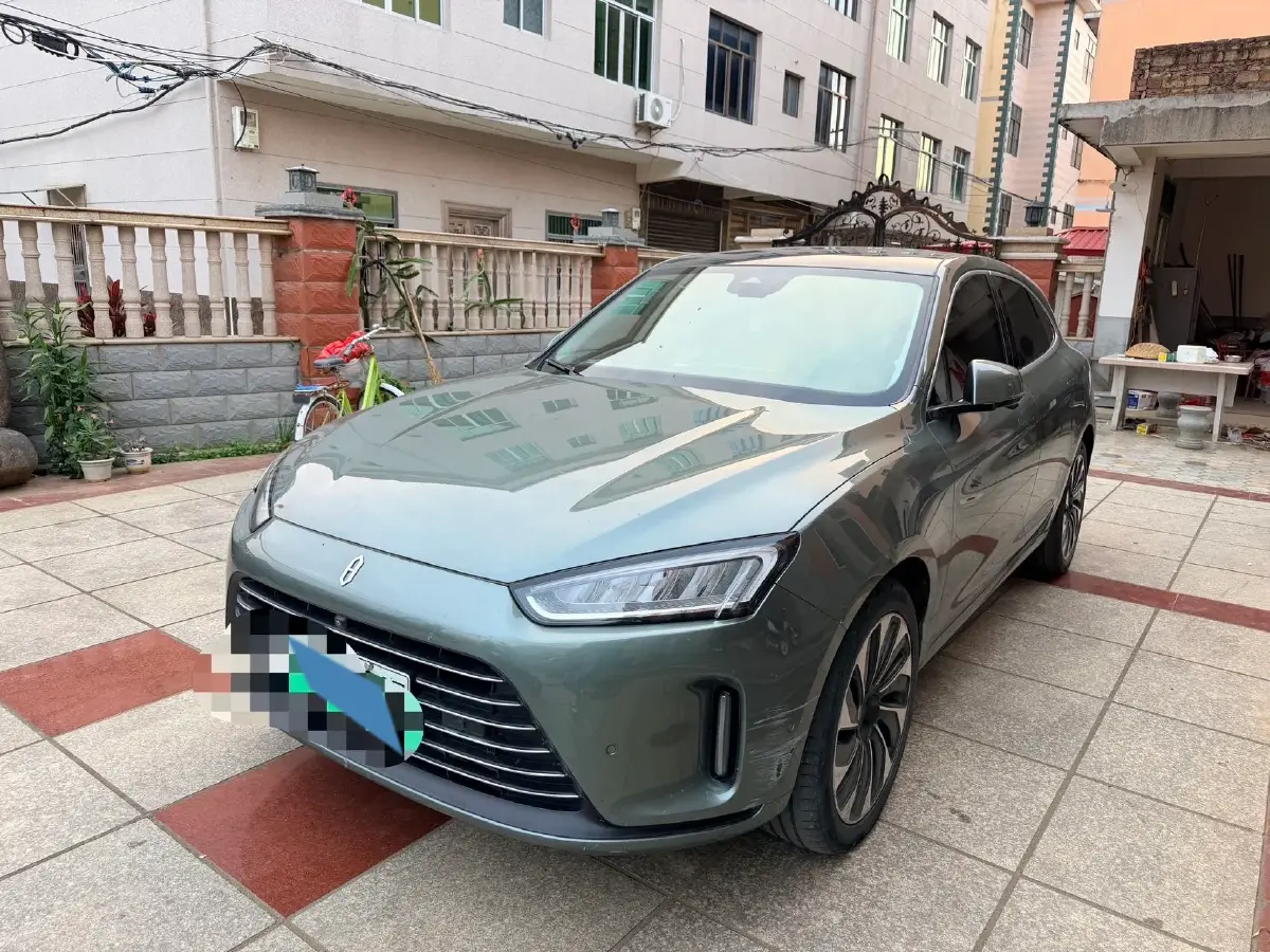 2022 Isuzu Mu-X 2.0T 220HP L4 8AT