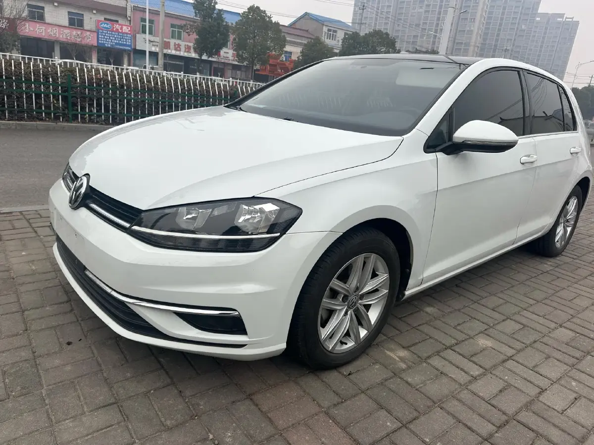 2018 Volkswagen Golf 1.4T 131HP L4 7DCT
