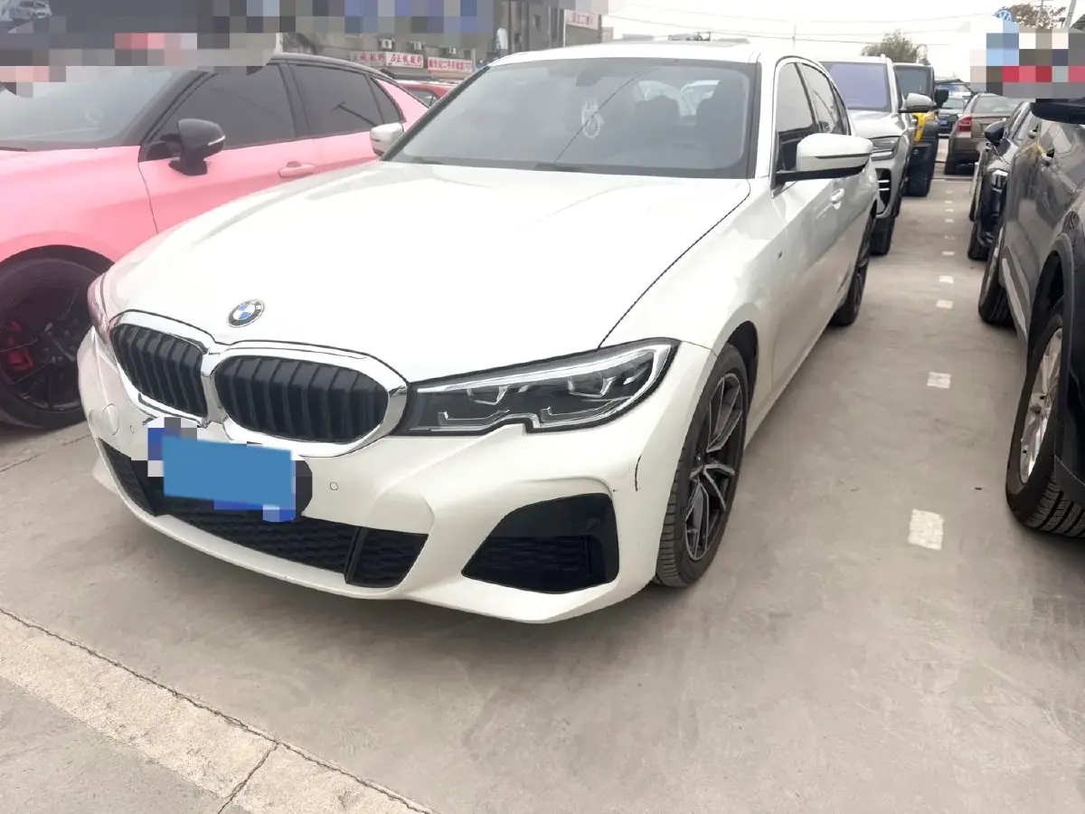 2022 BMW 3 Series 2.0T 156HP L4 8AT