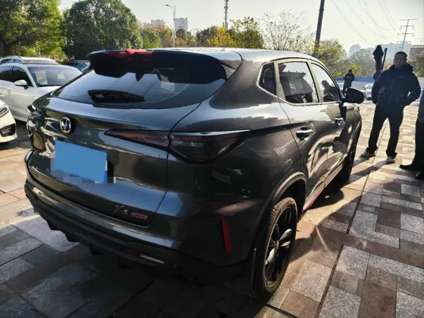 2024 ChangAn X5 PLUS 1.5T 188HP L4 7DCT,autocango,china used car exporter,china ev exporter,chinese used car exporter,chinese used ev exporter