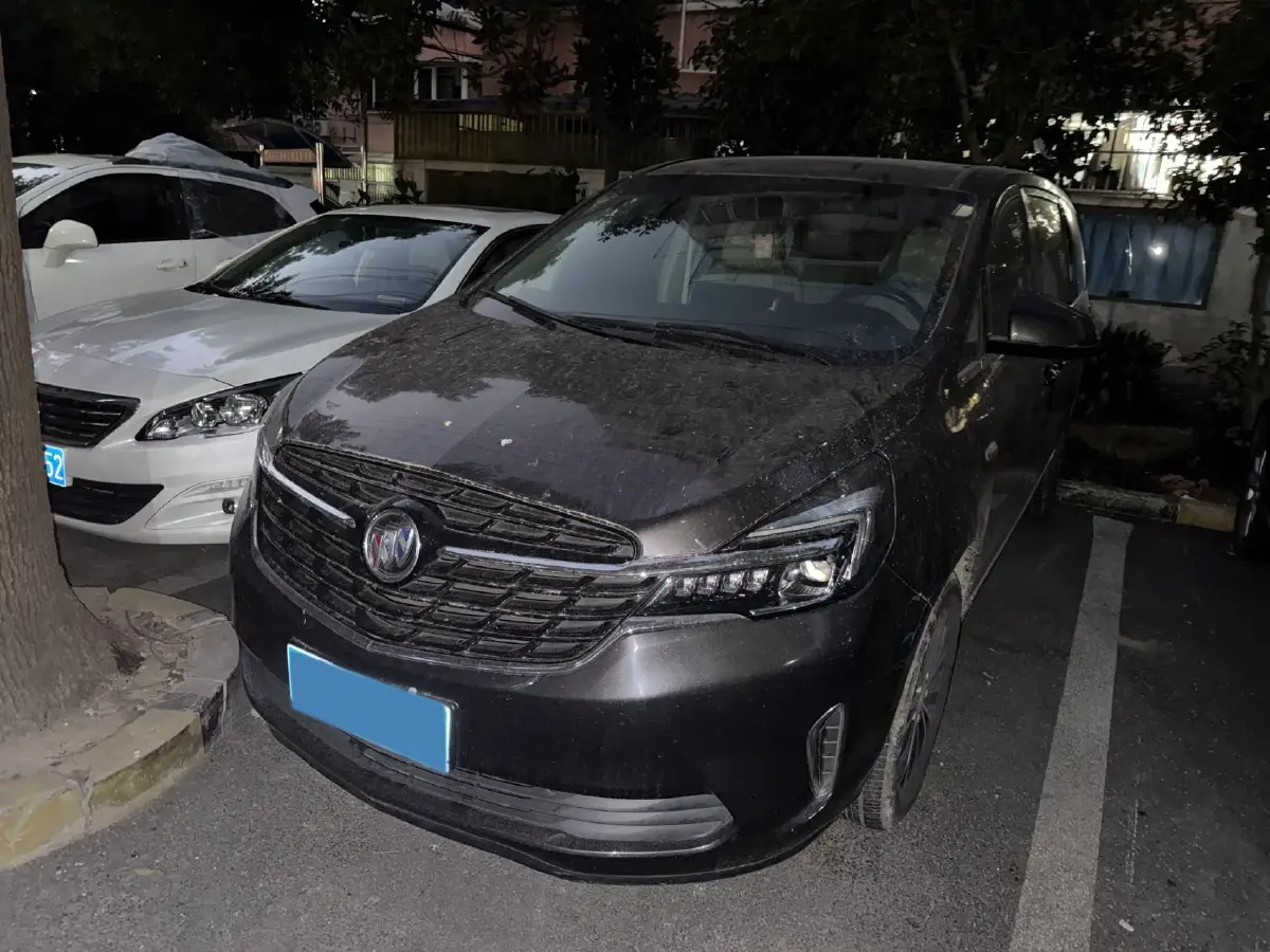 2021 Buick GL8 2.0T 237HP L4 9AT