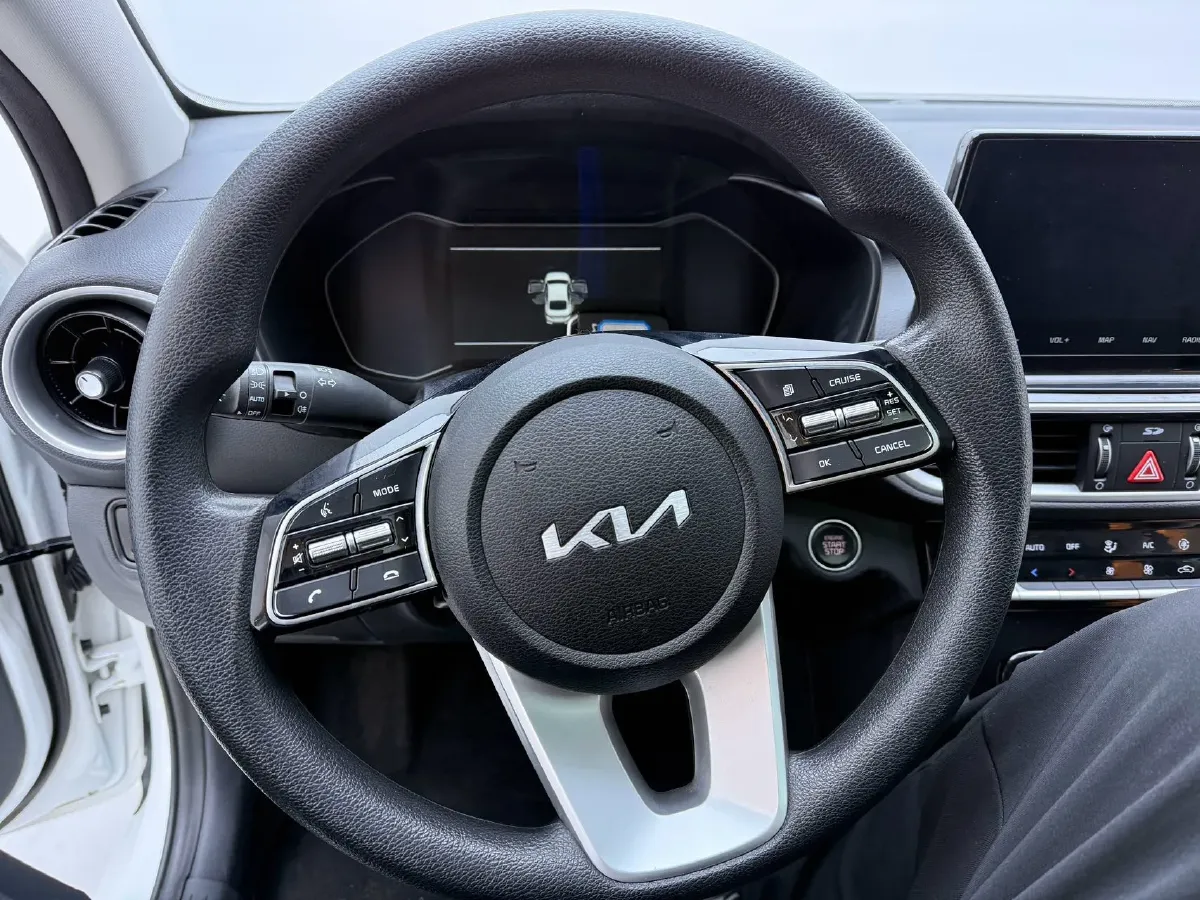 2021 Kia K3 1.5L 115HP L4 CVT,autocango,china used car exporter,china ev exporter,chinese used car exporter,chinese used ev exporter