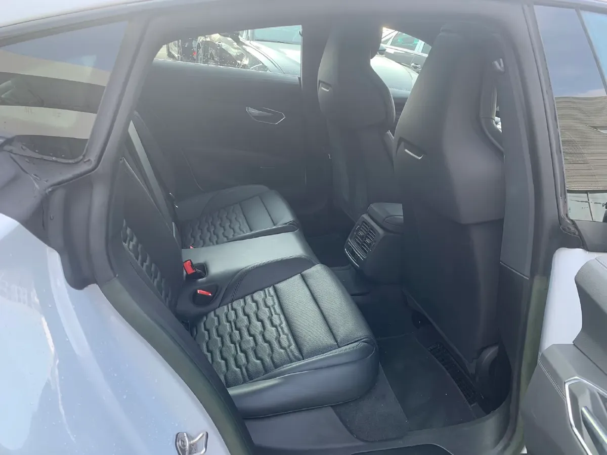 2023 Audi e-tron GT 2AT BEV 93.4KWH,autocango,china used car exporter,china ev exporter,chinese used car exporter,chinese used ev exporter