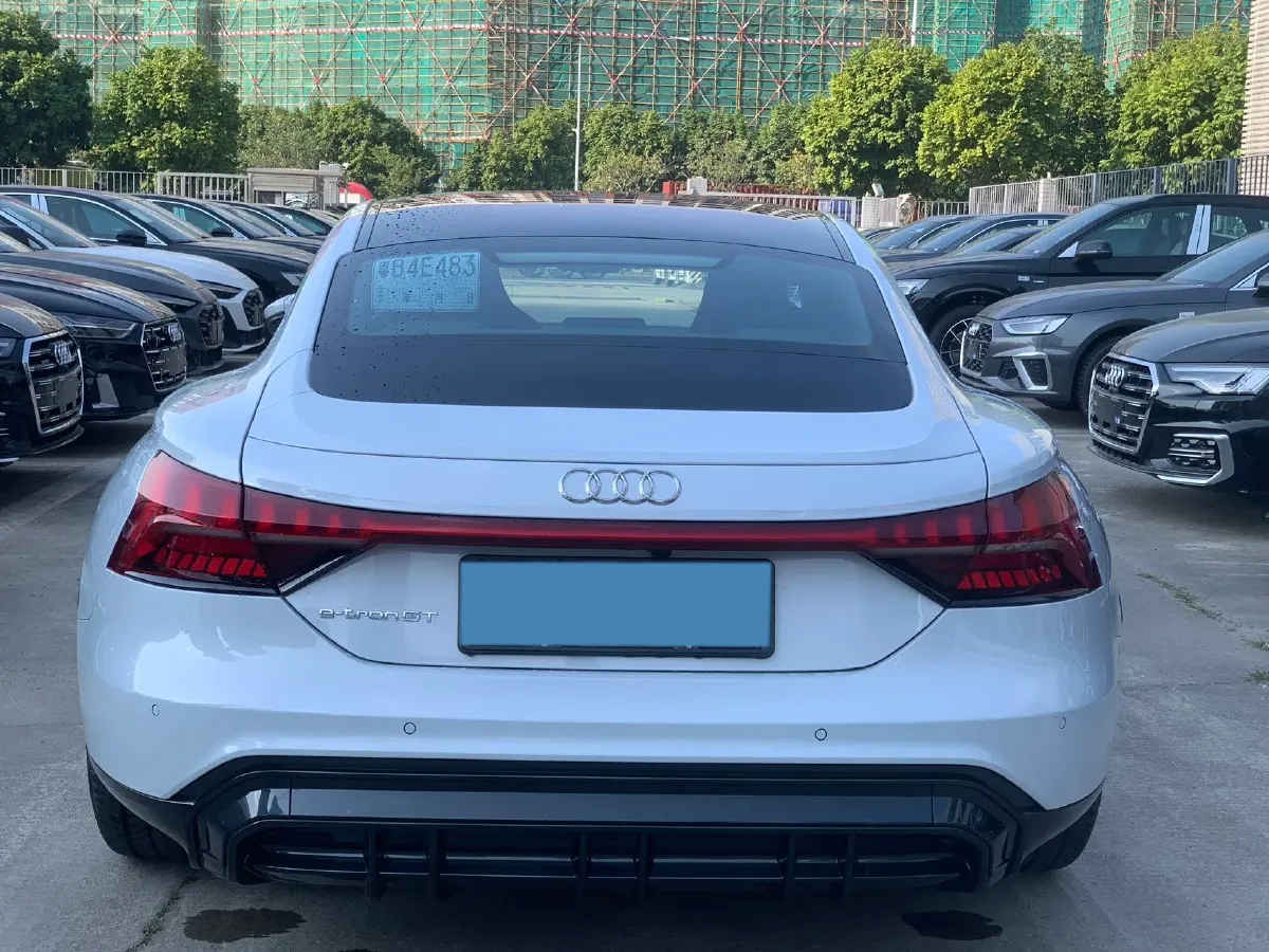 2023 Audi e-tron GT 2AT BEV 93.4KWH,autocango,china used car exporter,china ev exporter,chinese used car exporter,chinese used ev exporter