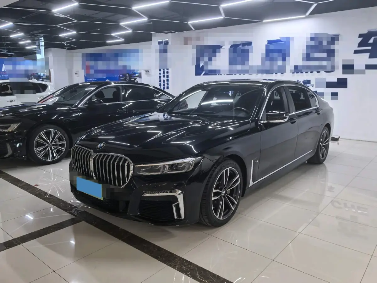 2019 BMW 7 Series 2.0T 265HP L4 8AT