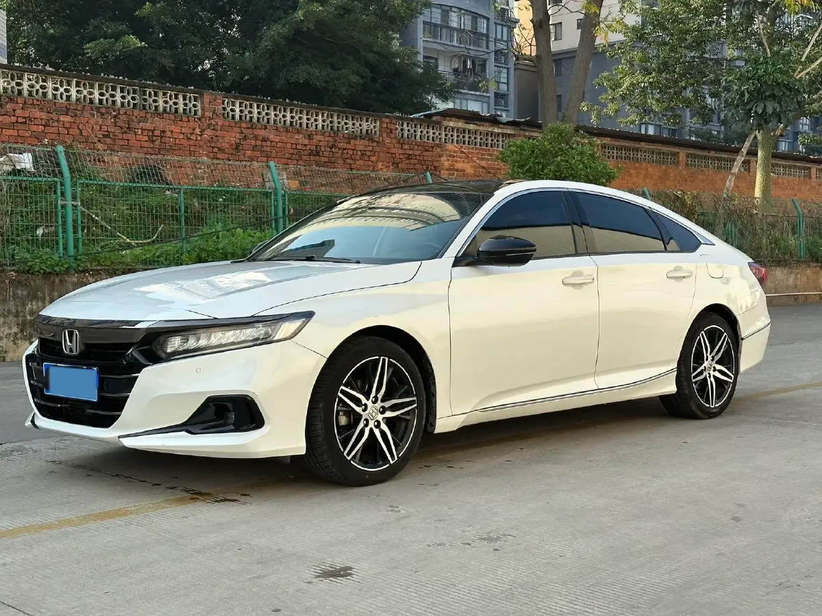 2018 Honda Accord 1.5T 194HP L4 CVT